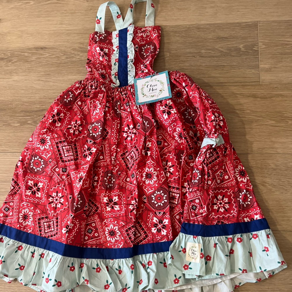 Olive moe dress size 14/16